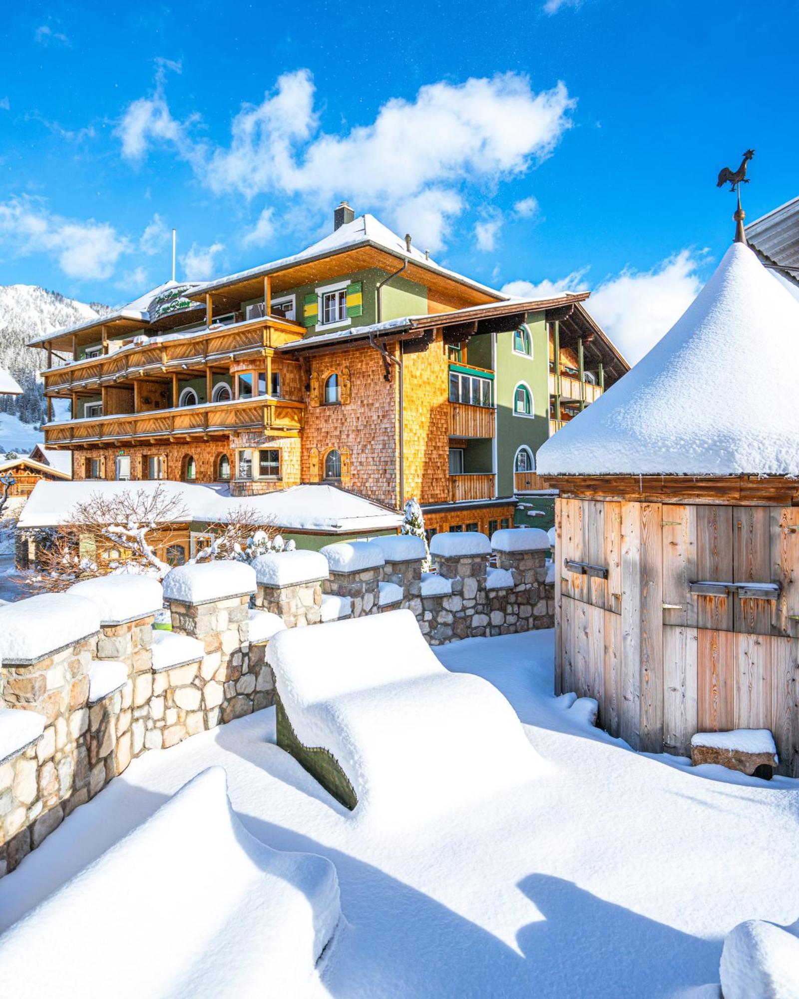 Hotel "Zum Ritter" Tannheim Bagian luar foto